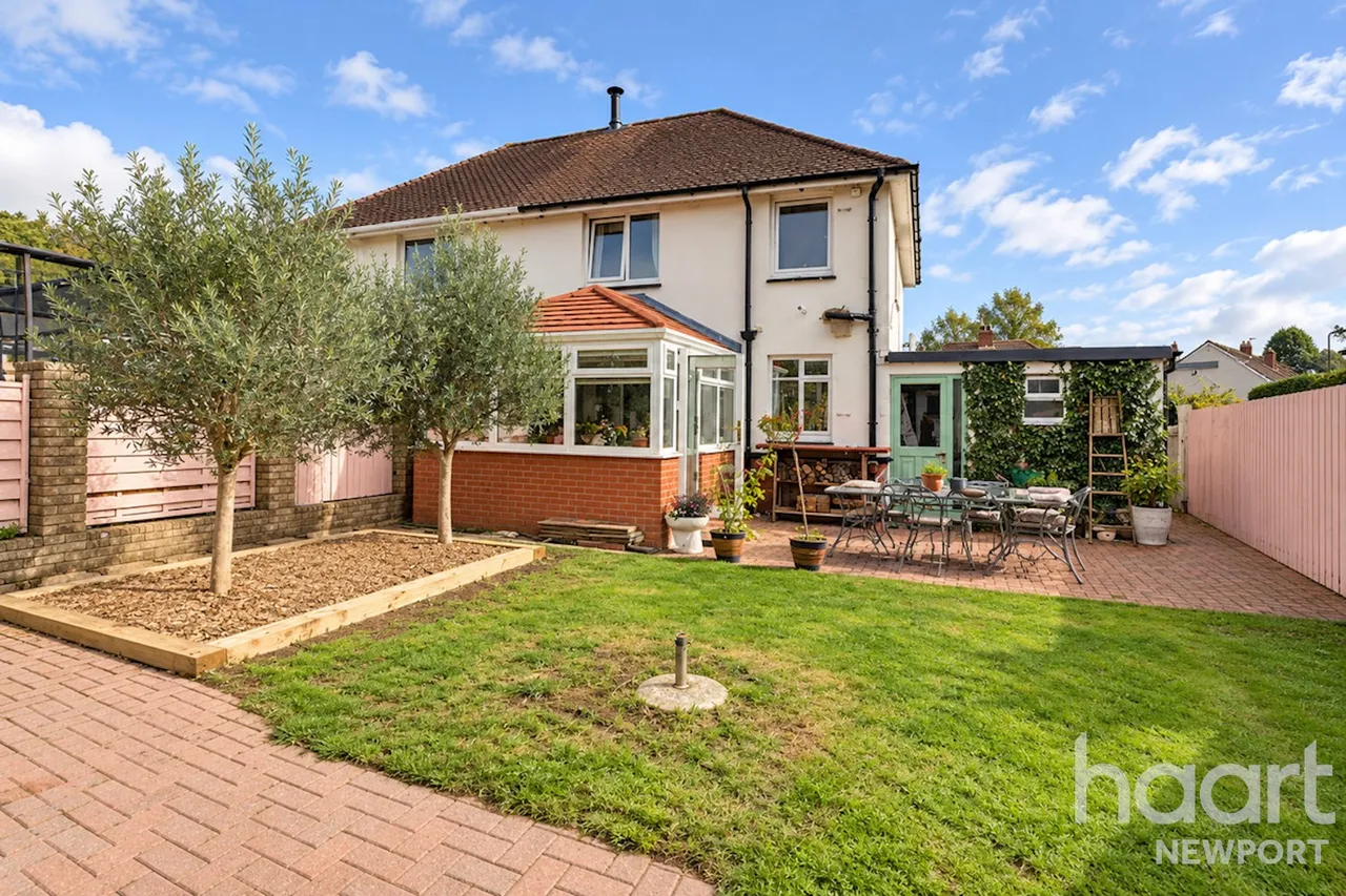 Tanybryn, Newport, NP11, photo 16