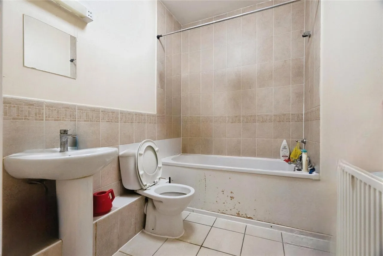 Blackthorn Road, Ilford, IG1, photo 7