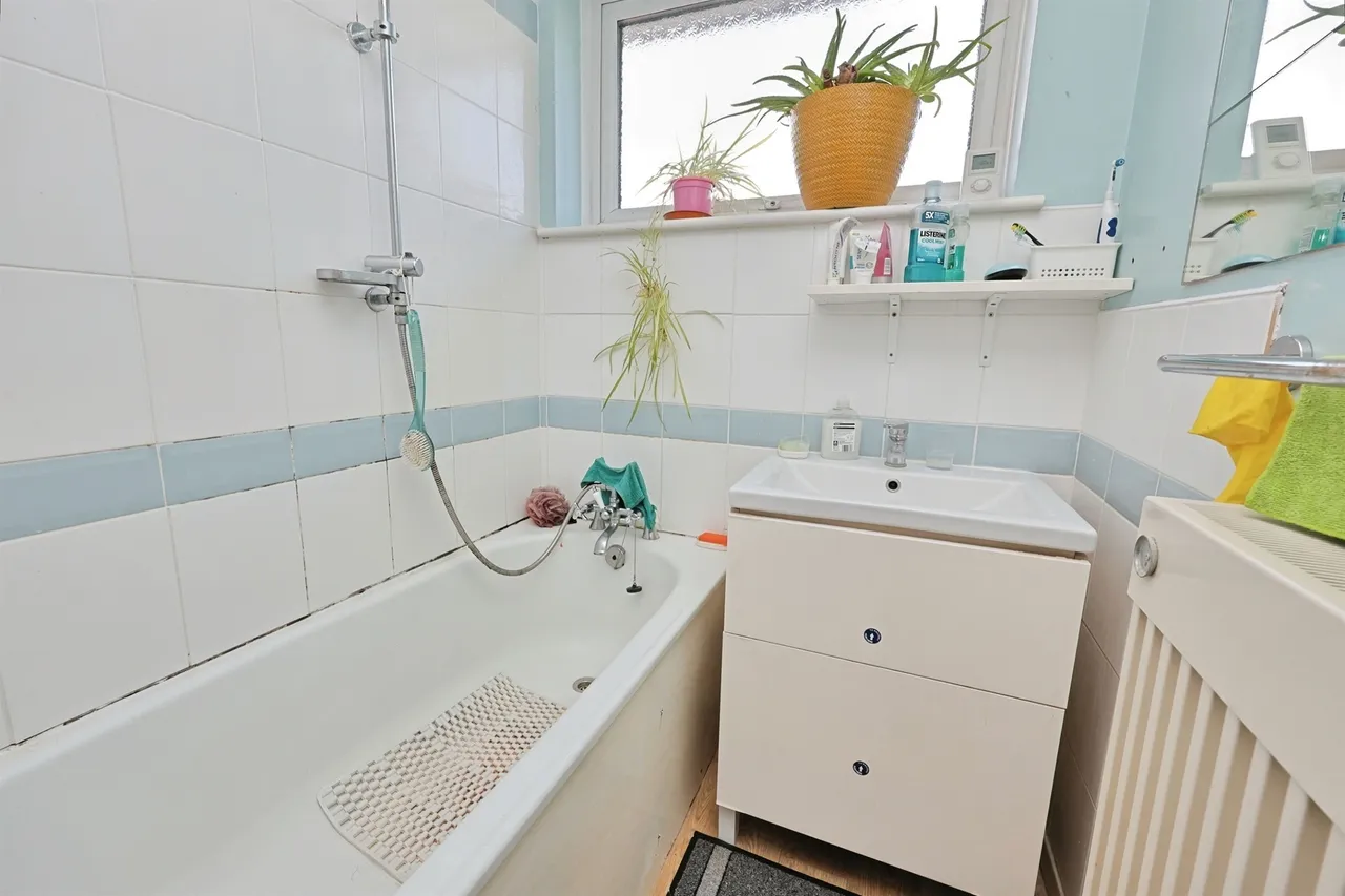 Woodside Road, Norwich, NR7, photo 13