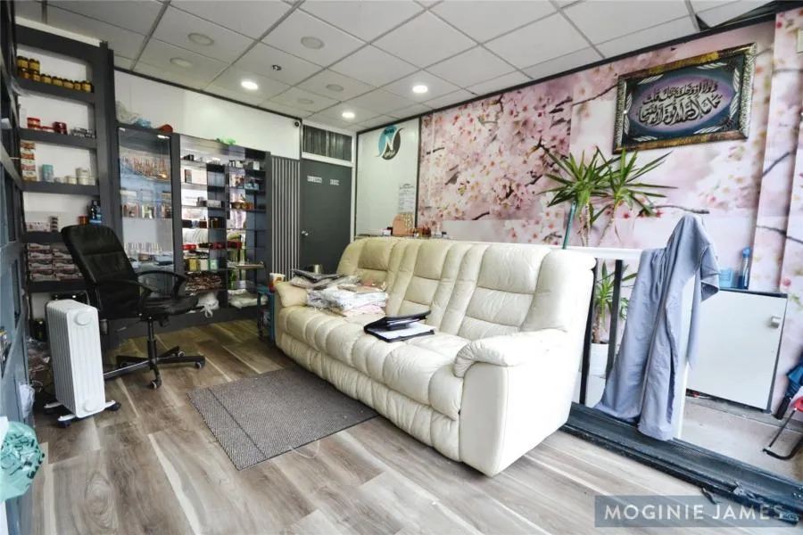 Mackintosh Place, Cardiff, CF24, photo 8