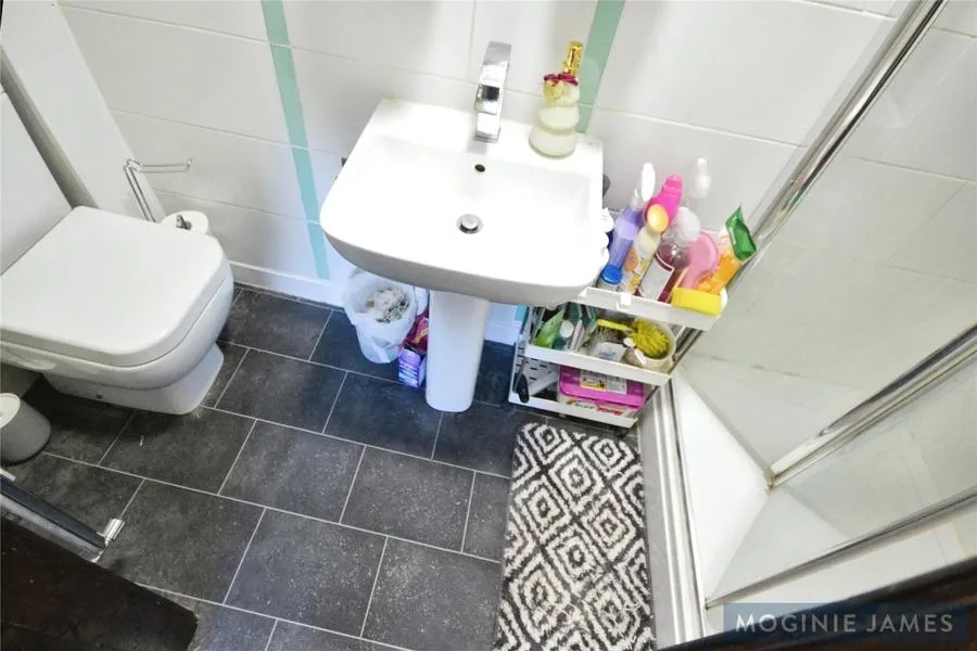 Mackintosh Place, Cardiff, CF24, photo 17