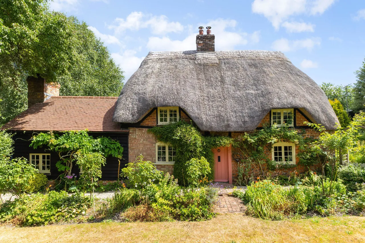 4 bed house for sale — Milkhouse Water, Pewsey, SN9