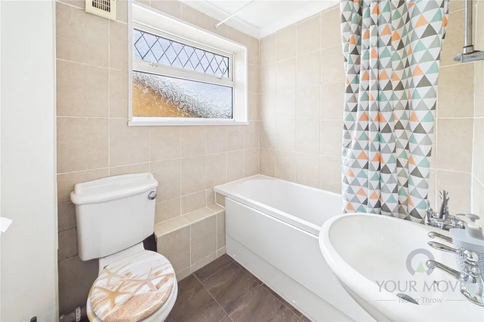 Masefield Drive, Rushden, NN10, photo 9