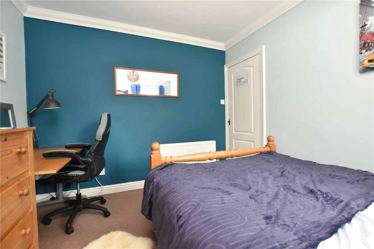Garden House Lane, Tingley, WF3, photo 14