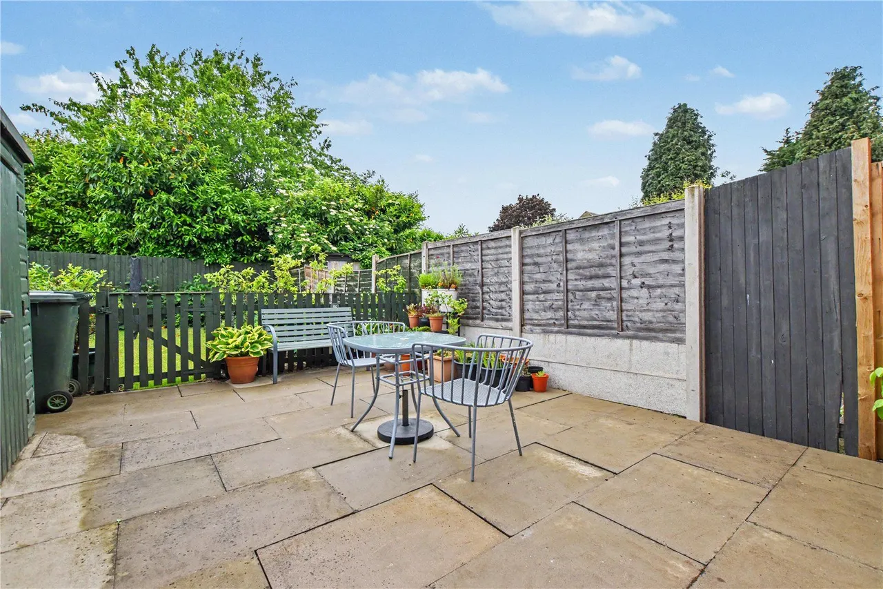 Garden House Lane, Tingley, WF3, photo 16