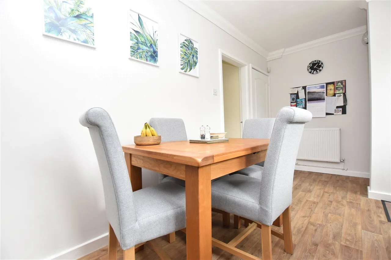 Garden House Lane, Tingley, WF3, photo 5