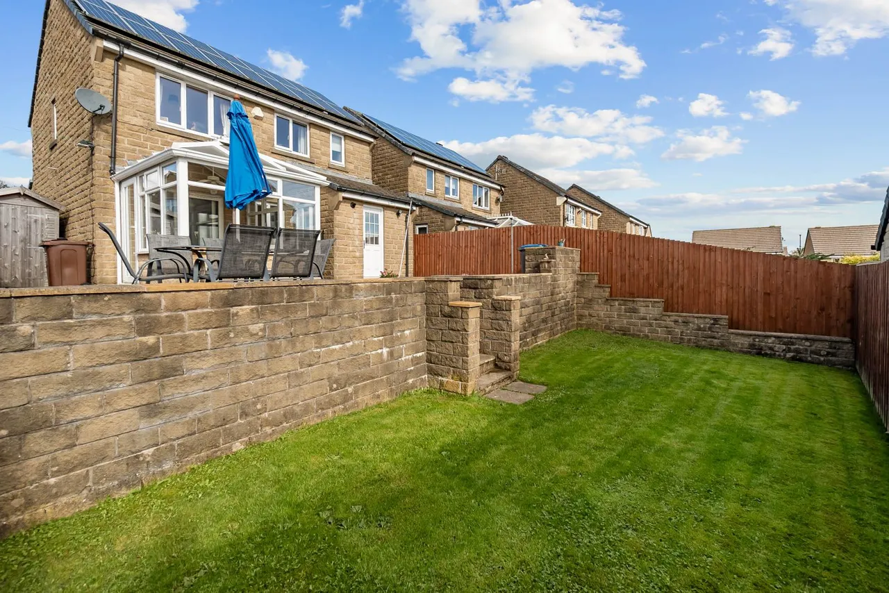 Bradshaw View, Queensbury, BD13, photo 22