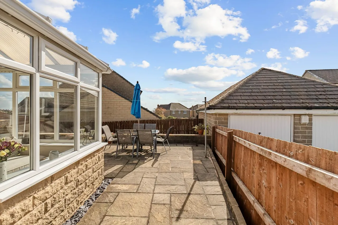 Bradshaw View, Queensbury, BD13, photo 21