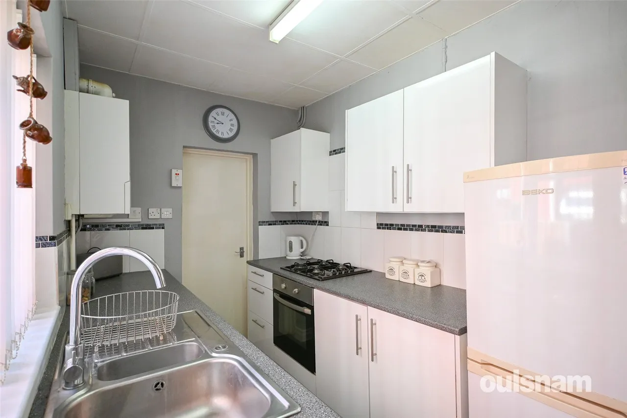 Park Road, Bearwood, West Midlands, B67 5HR, photo 8