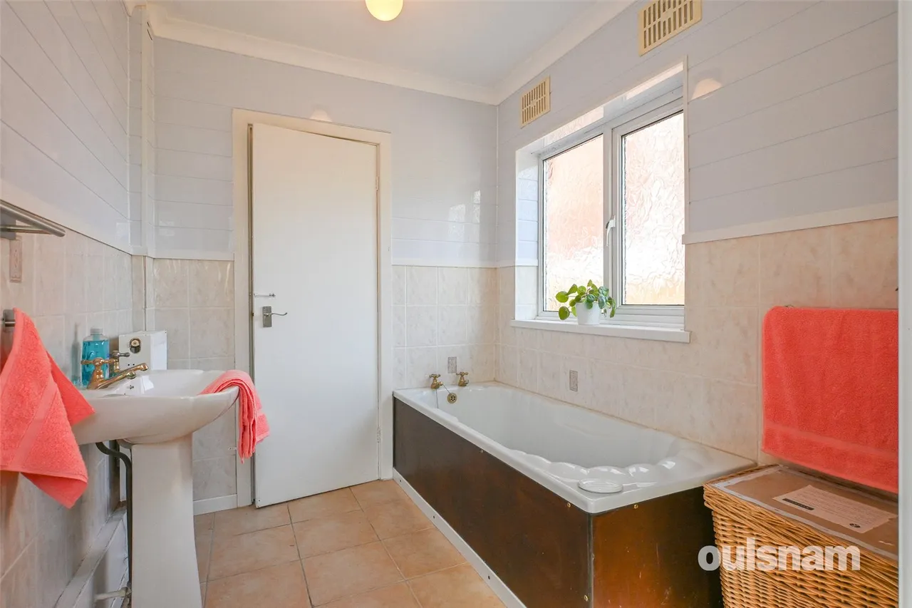 Park Road, Bearwood, West Midlands, B67 5HR, photo 12
