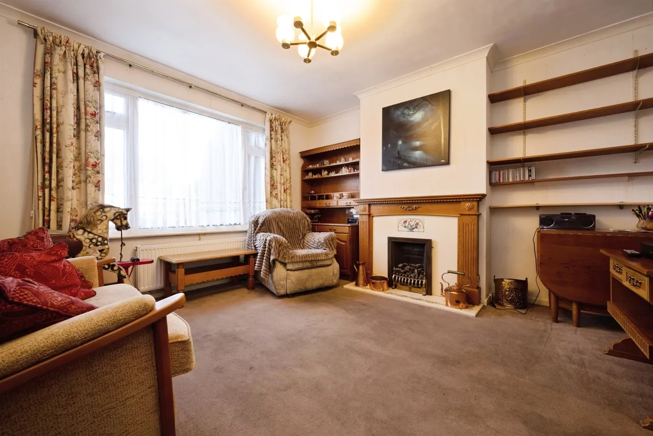 Burcott Close, Bierton, HP22, photo 2