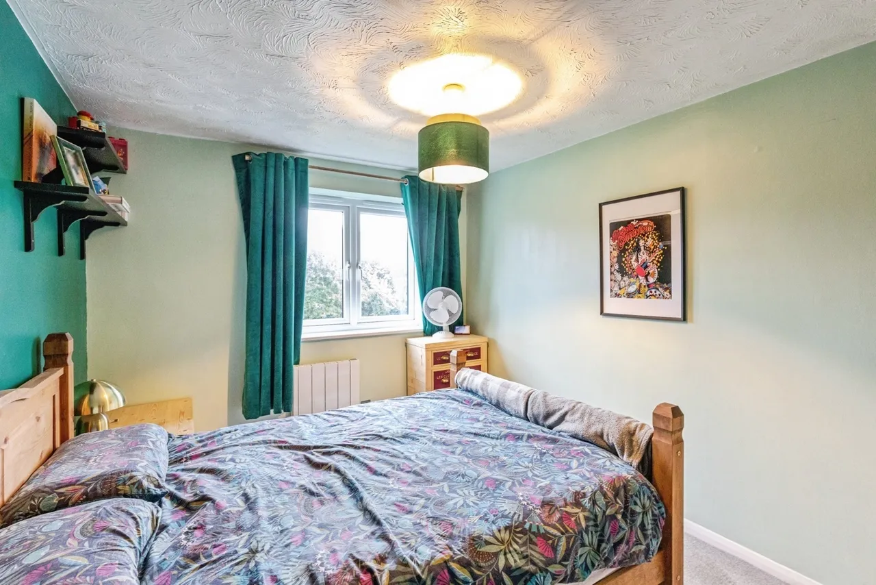 Bordeaux Close, Northampton, NN5, photo 11
