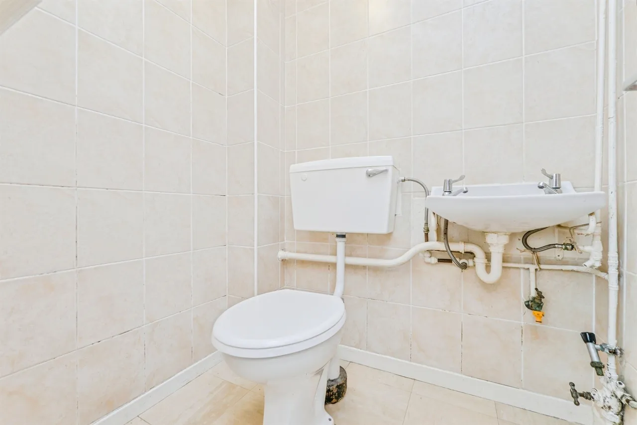 Coed-Y-Gores, Llanedeyrn, CF23, photo 9