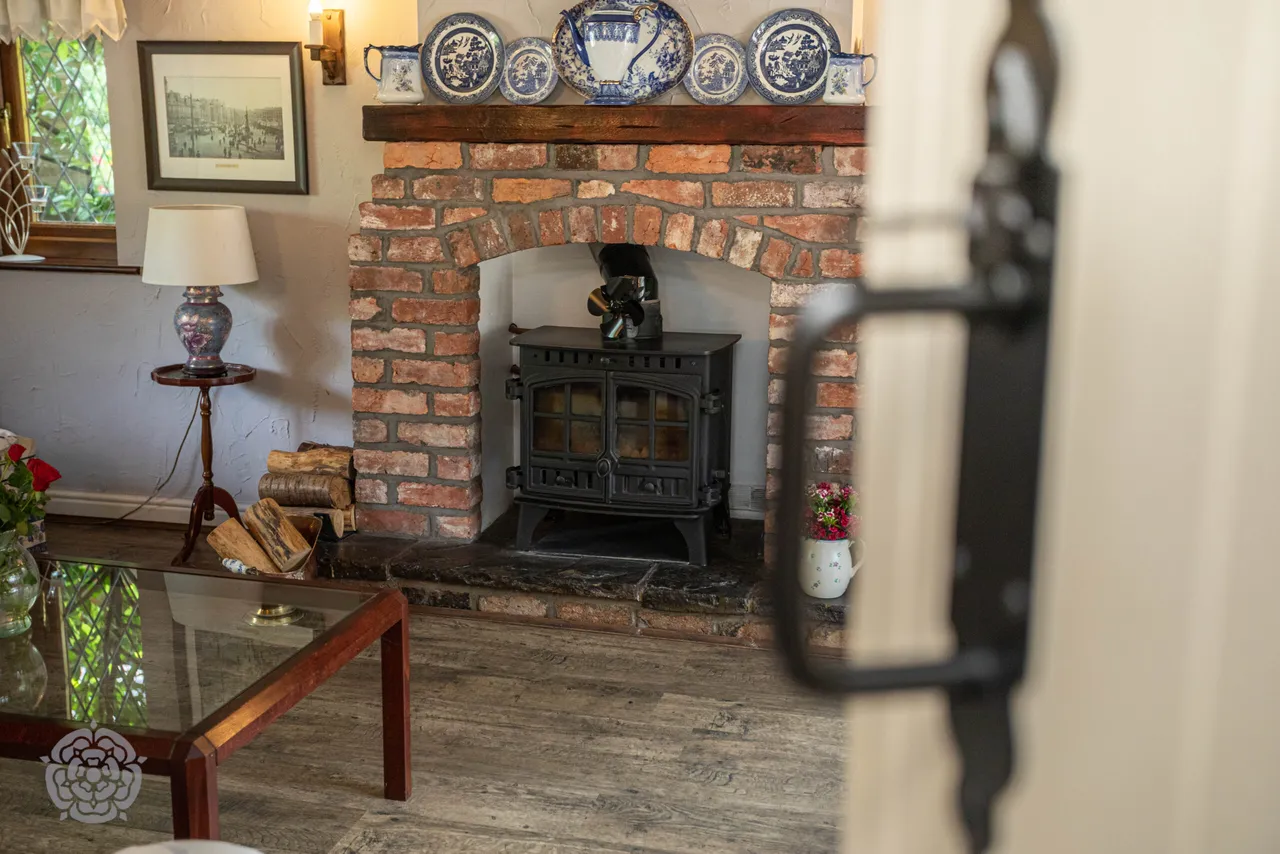 Grove Cottage, Vicars Hall Lane, Boothstown, Worsley, Manchester, M28 1HY, photo 7