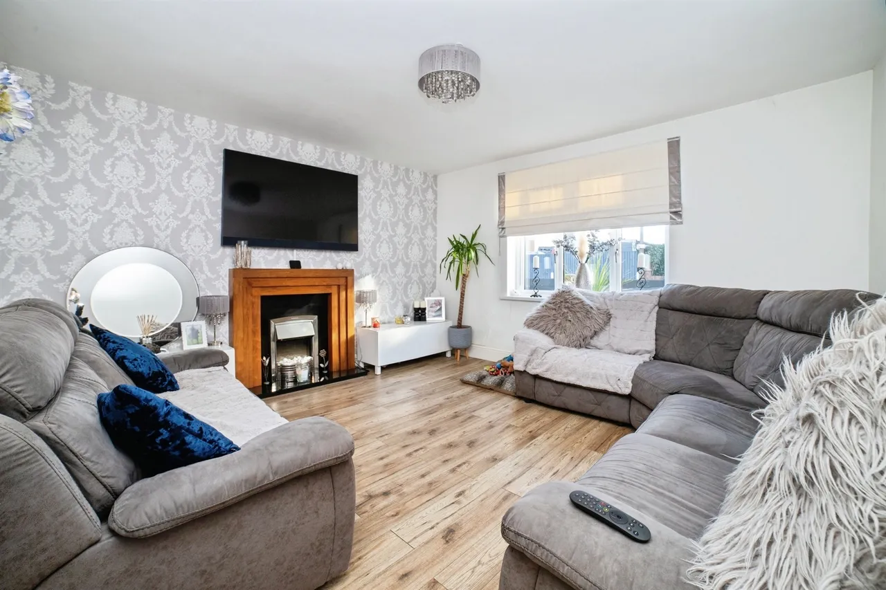 Festus Street, Kirkby-In-Ashfield, NG17, photo 6