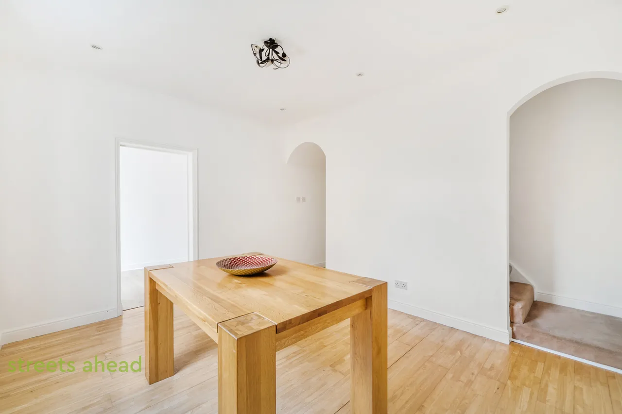 Gilsland Road, Thornton Heath, CR7, photo 9