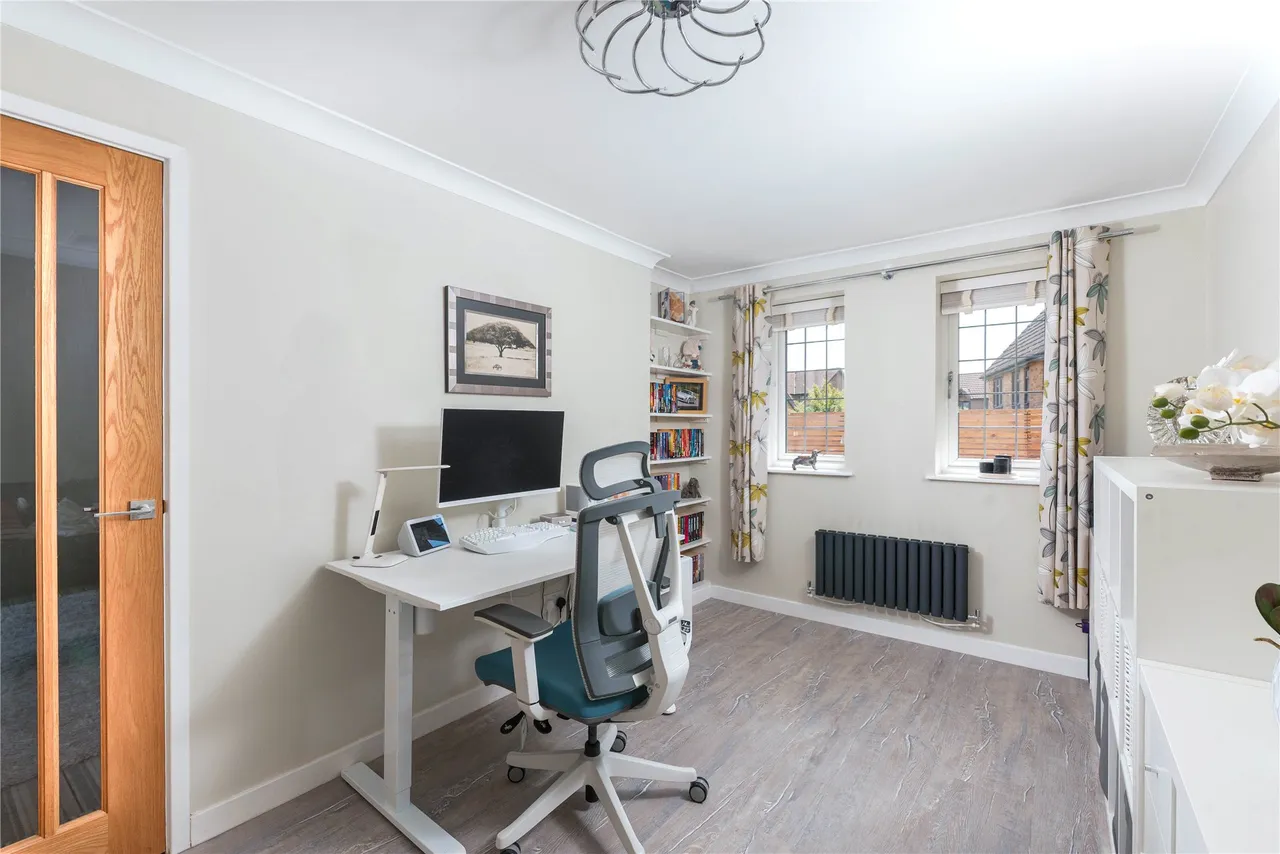 Cherry Blossom Close, Great Billing, NN3, photo 8
