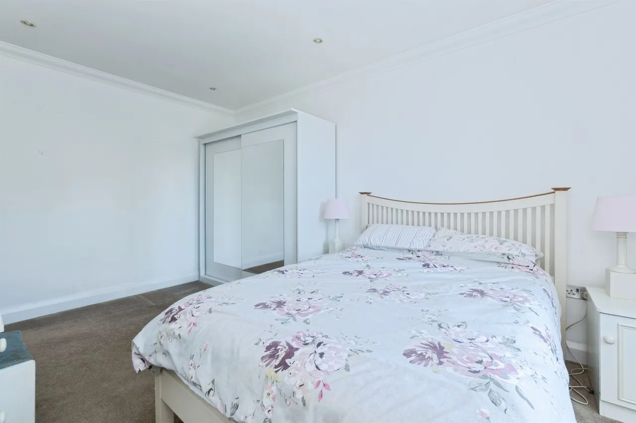 Sea Road, Boscombe, Bournemouth, photo 9