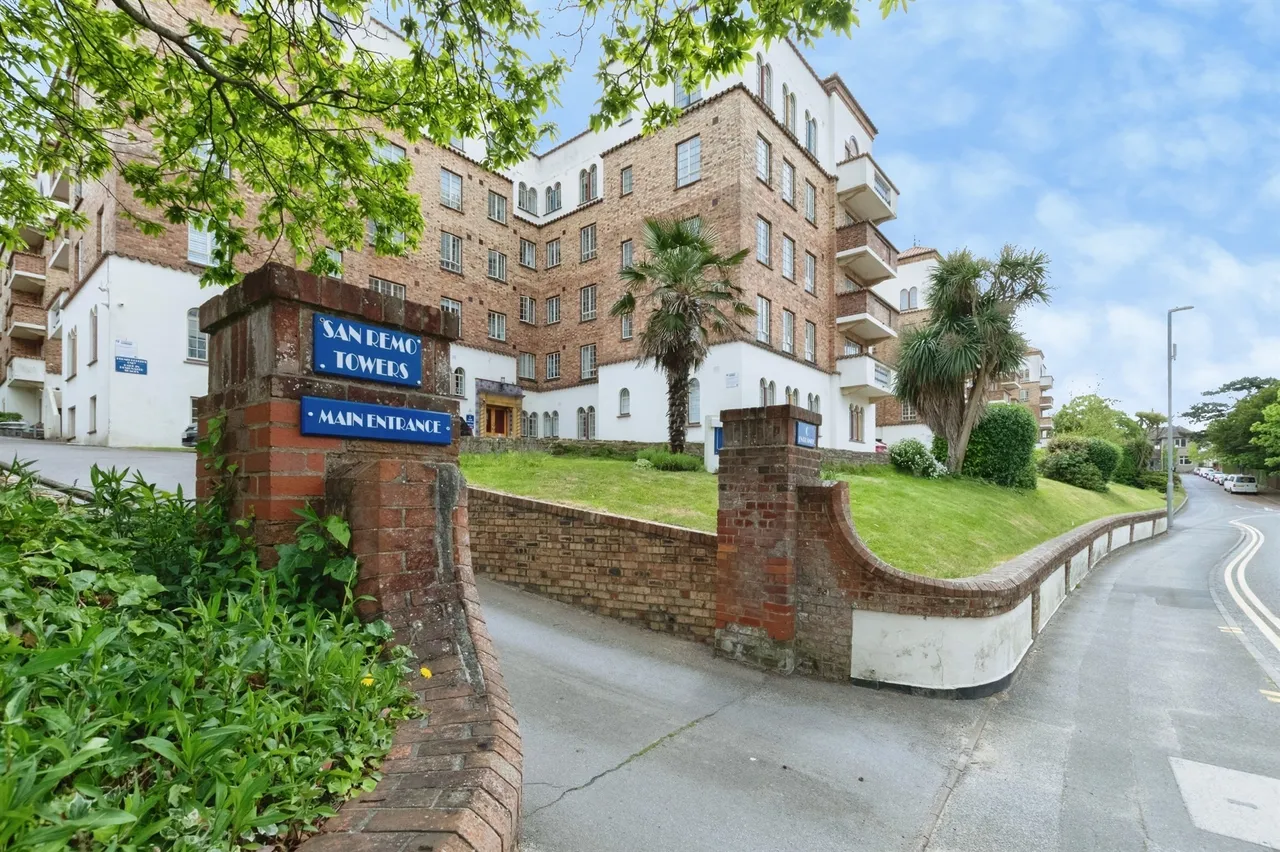 Sea Road, Boscombe, Bournemouth, photo 7