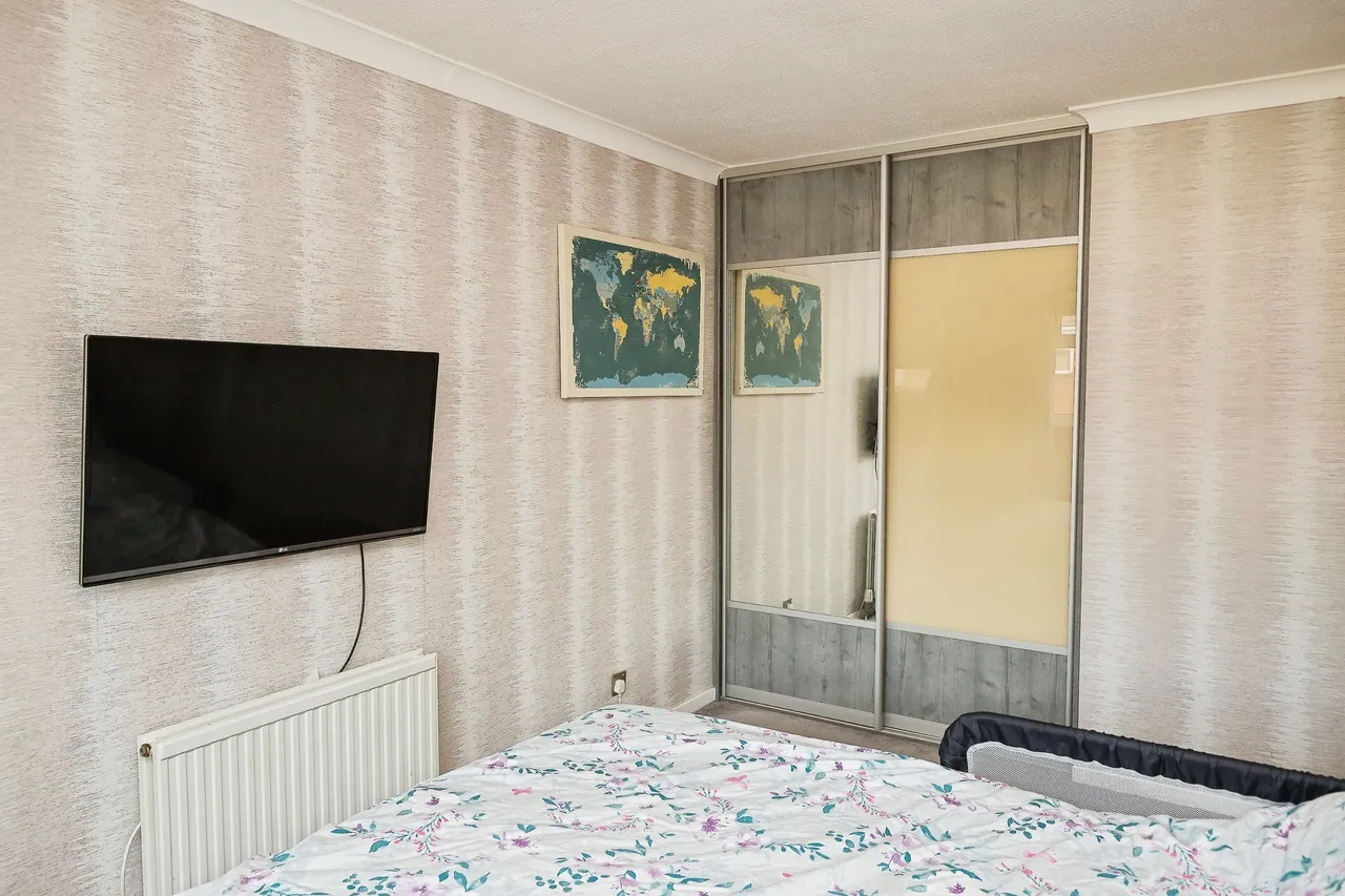 Devizes Drive, Wirral, photo 7