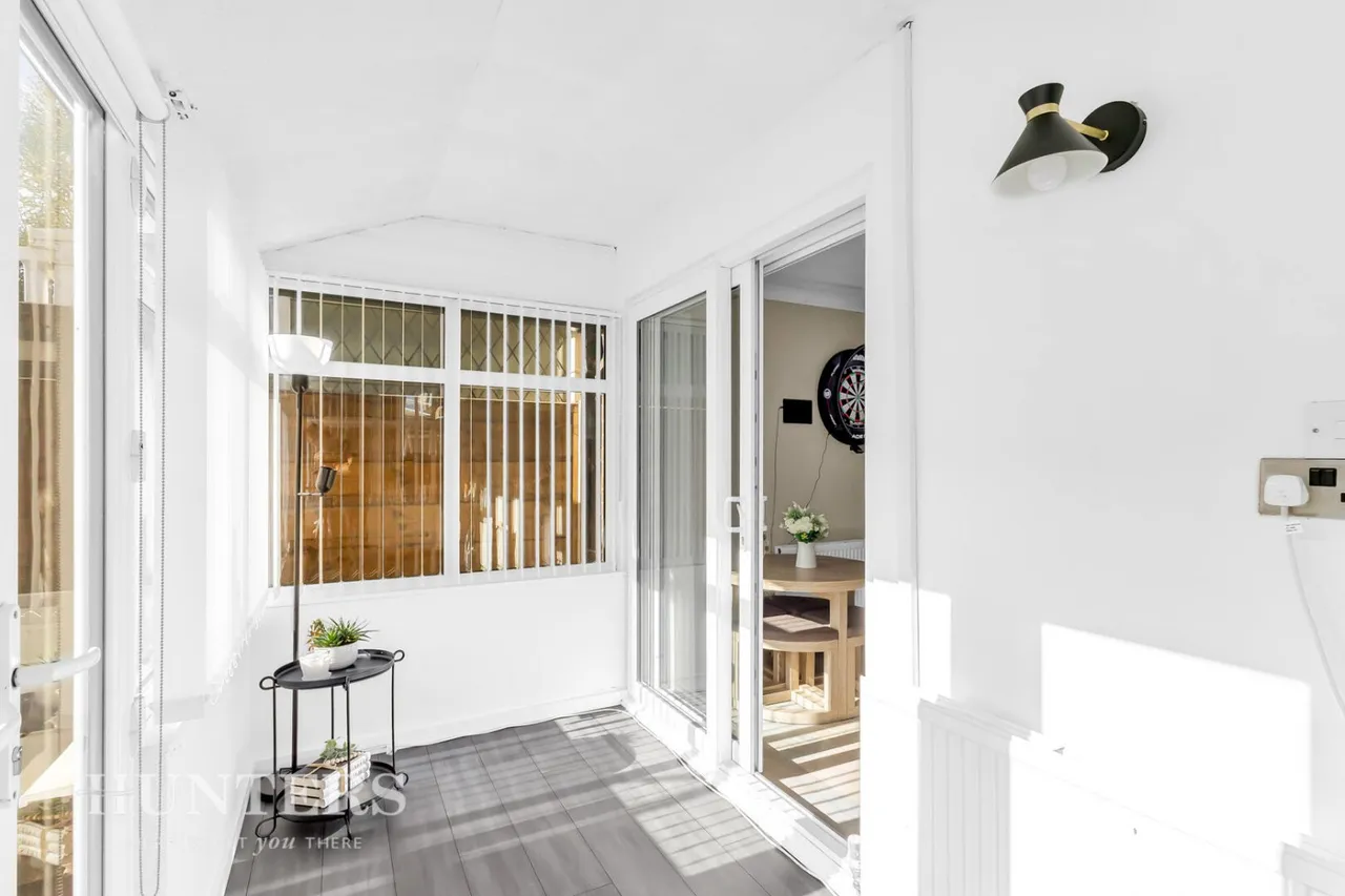 Fairfax Drive, Smithy Bridge, OL15, photo 12