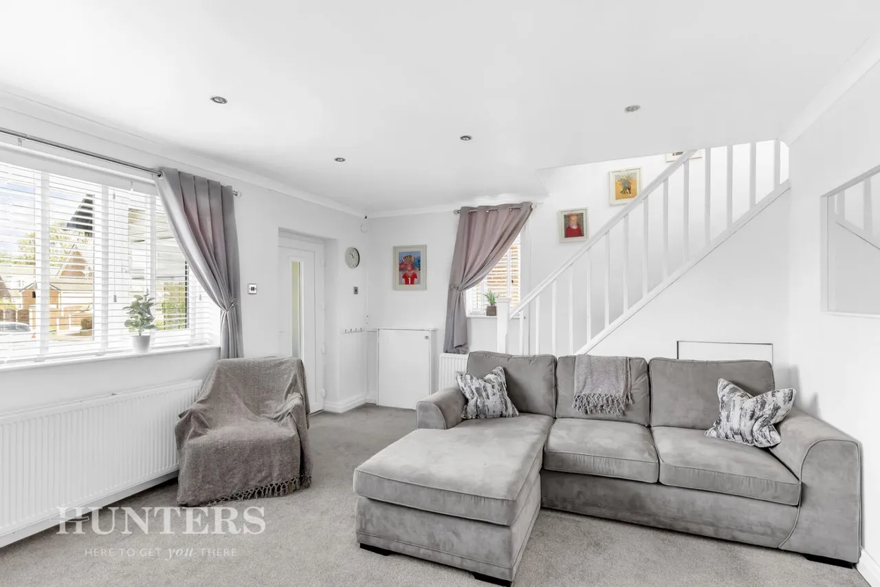 Fairfax Drive, Smithy Bridge, OL15, photo 7