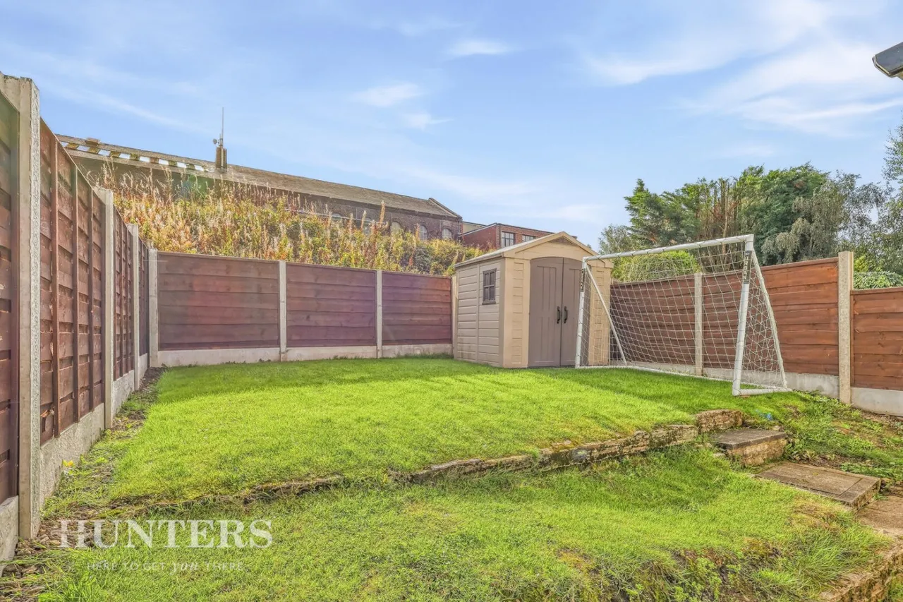 Fairfax Drive, Smithy Bridge, OL15, photo 4