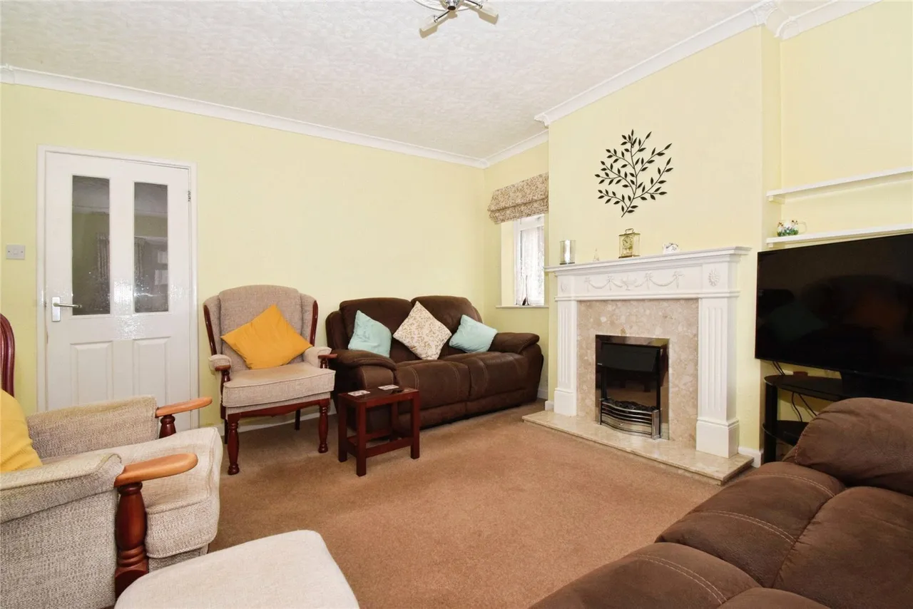 Avondale Road, Wigston, LE18, photo 2