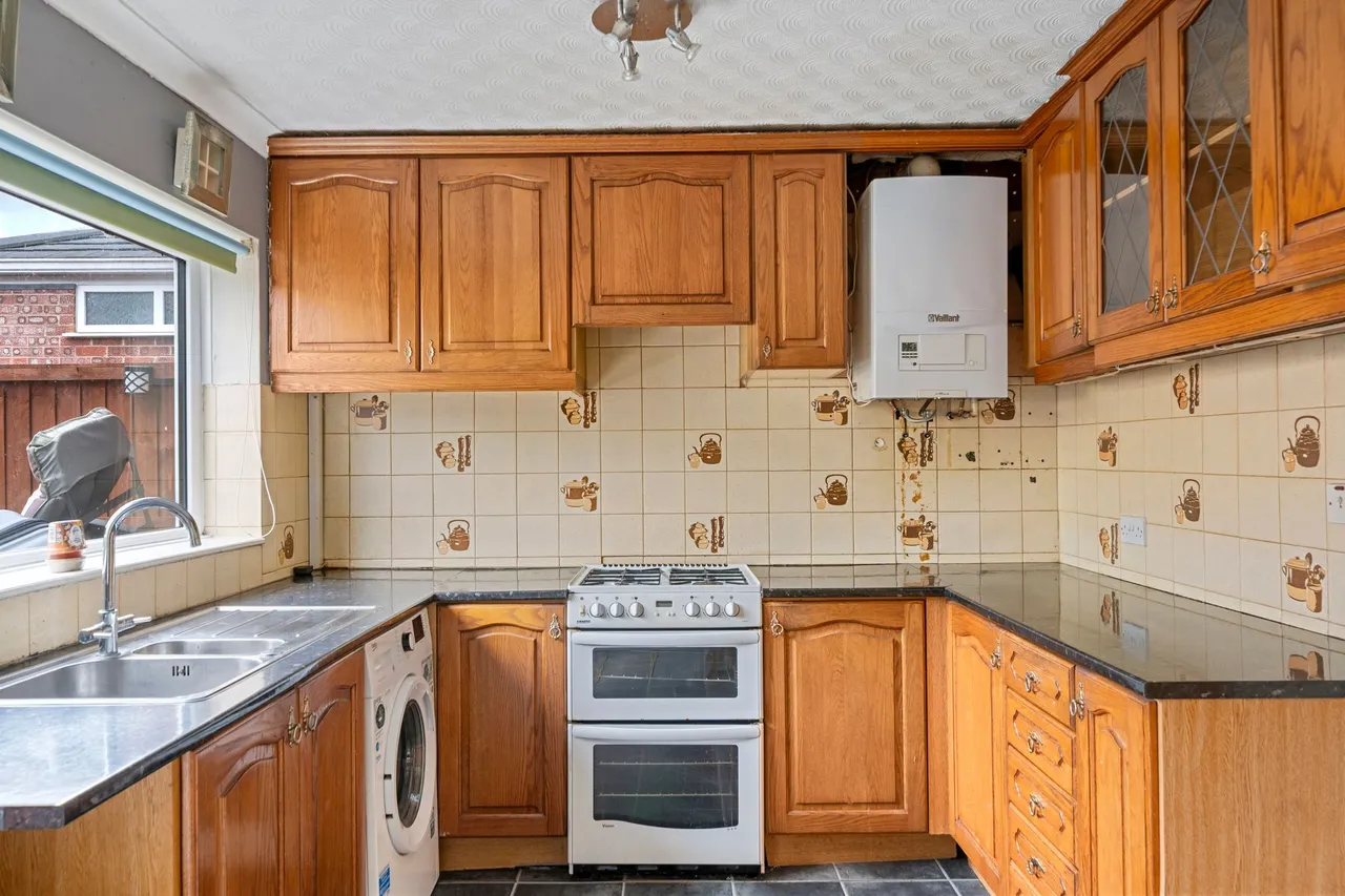 Peterhouse Walk, Ashton-In-Makerfield, WN4, photo 4