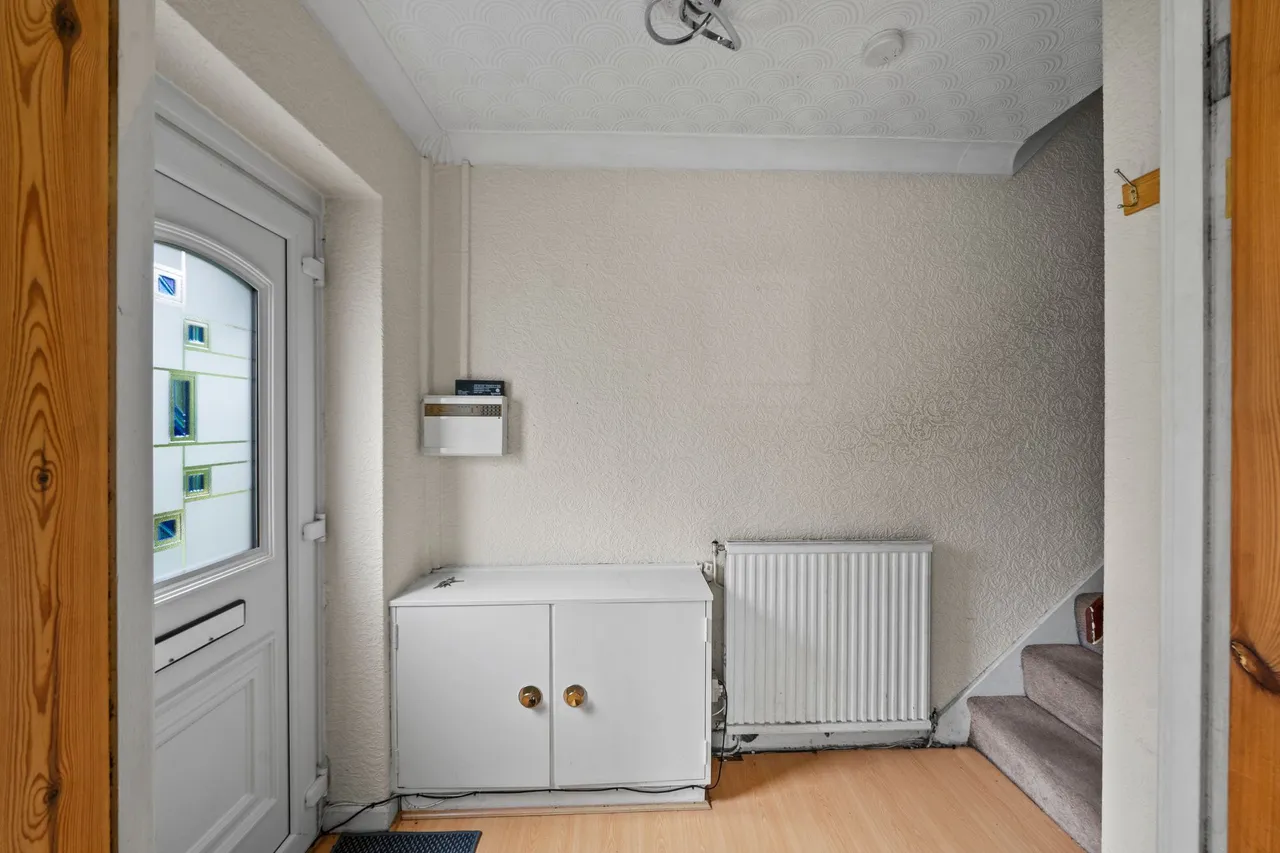 Peterhouse Walk, Ashton-In-Makerfield, WN4, photo 2