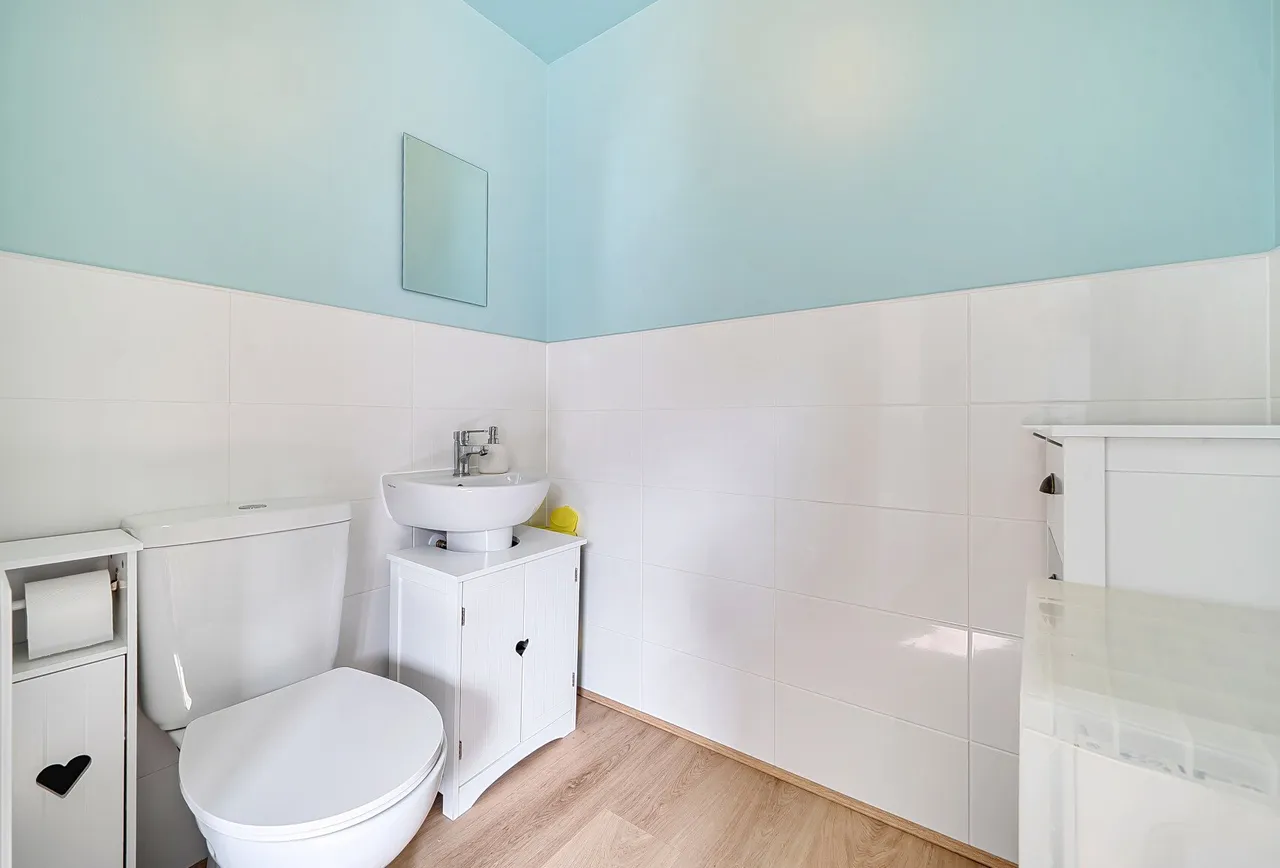 Avellana Way, Gloucestershire, Ashchurch, GL20 7GG, photo 6