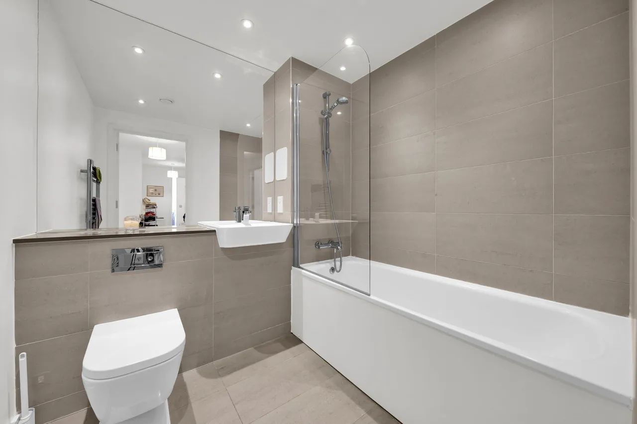 Festubert Place, London, E3, photo 14