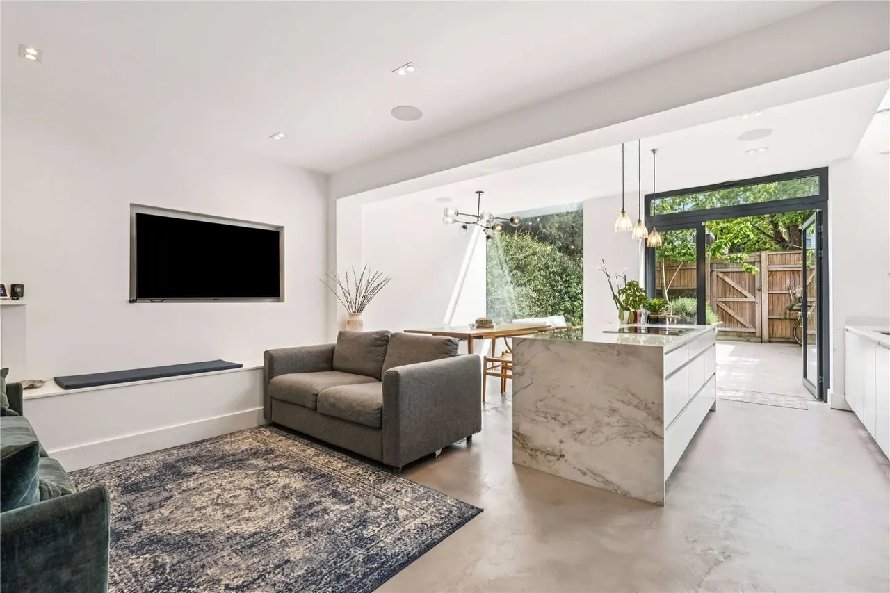 Hornby Close, Swiss Cottage, London, NW3 3JL, photo 5