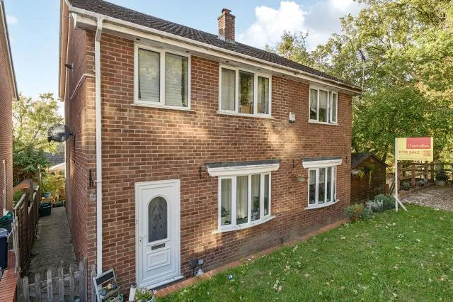 Pine Ridge, Newbury, RG14, photo 23