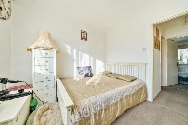 Pine Ridge, Newbury, RG14, photo 12