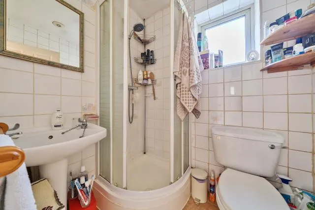 Pine Ridge, Newbury, RG14, photo 13