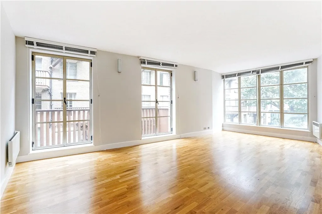 2 bed flat for sale — Queen Elizabeth Street, London, SE1