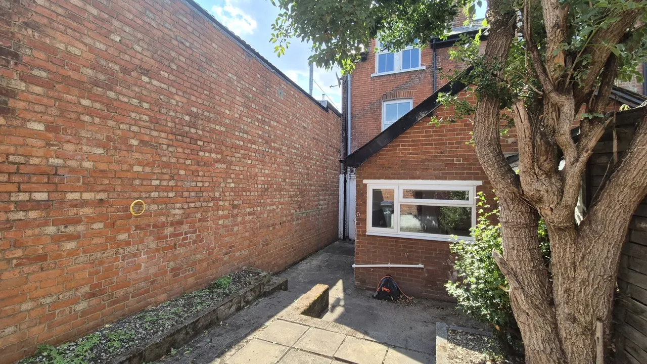 Wiltshire, Salisbury, SP1 3UA, photo 8