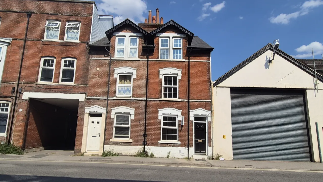 Wiltshire, Salisbury, SP1 3UA, photo 18