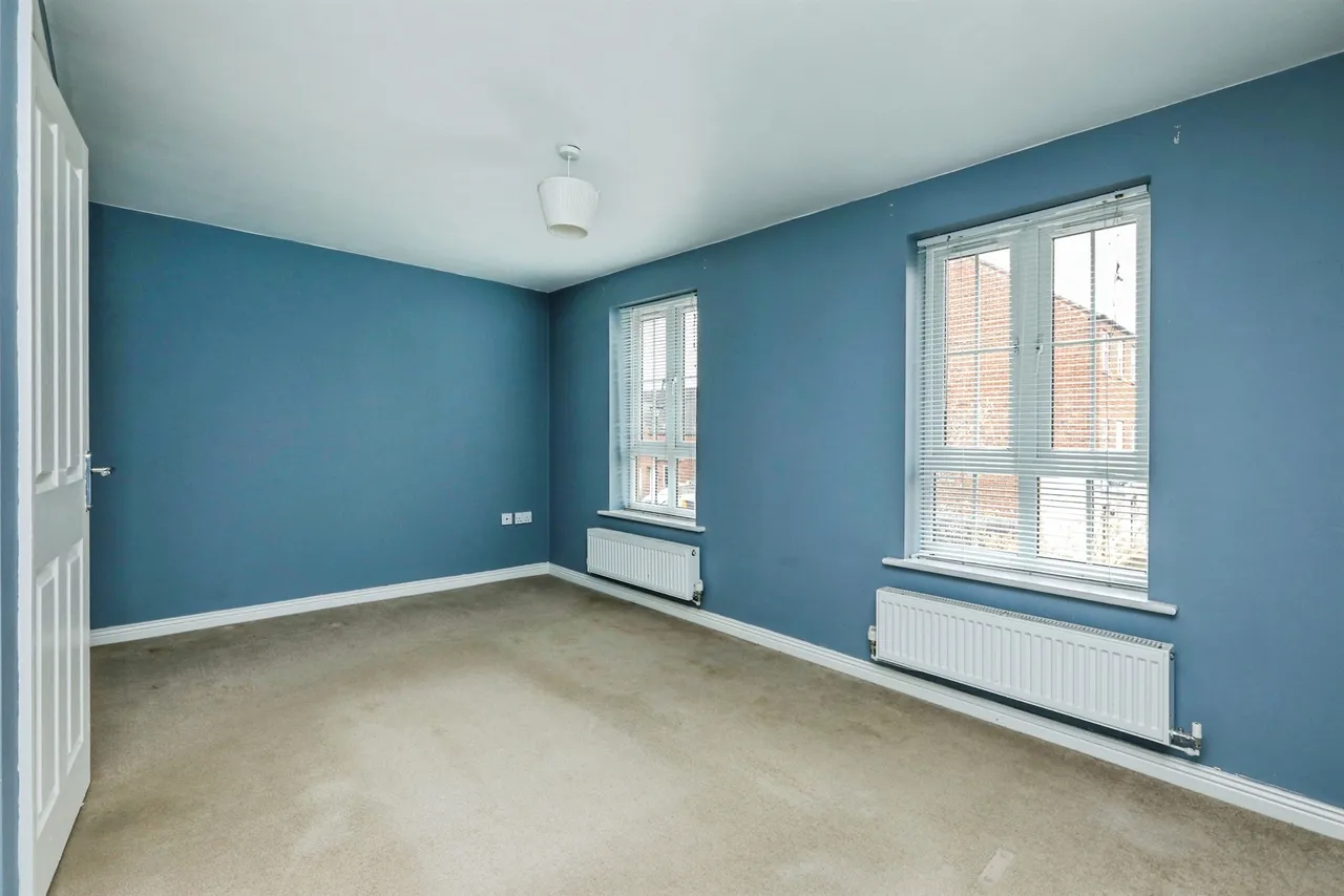 Denbigh Avenue, Worksop, photo 5