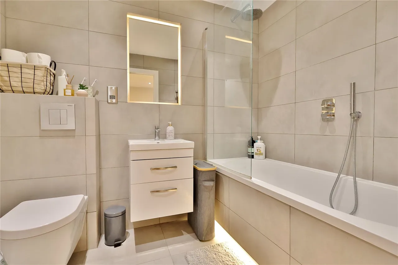 Copse Road, St. John's, GU21, photo 10