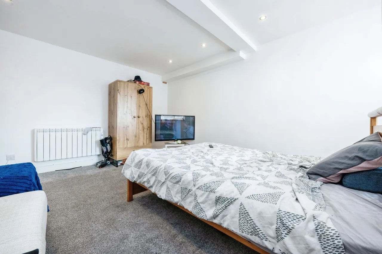 Ashburnham Road, Bedford, Bedfordshire, MK40, photo 12