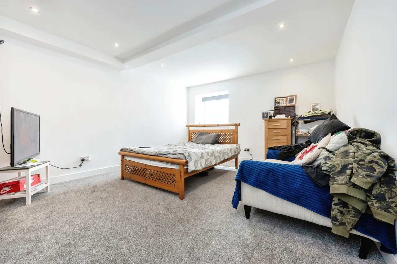 Ashburnham Road, Bedford, Bedfordshire, MK40, photo 11