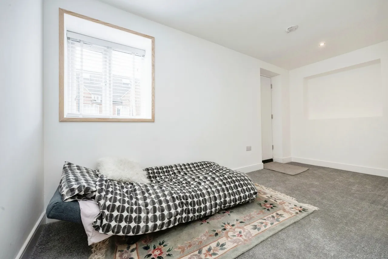 Ashburnham Road, Bedford, Bedfordshire, MK40, photo 8