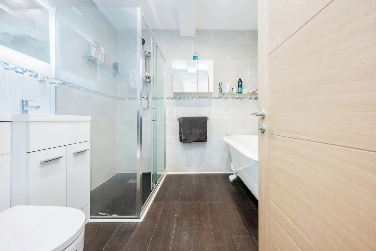Ashburnham Road, Bedford, Bedfordshire, MK40, photo 9