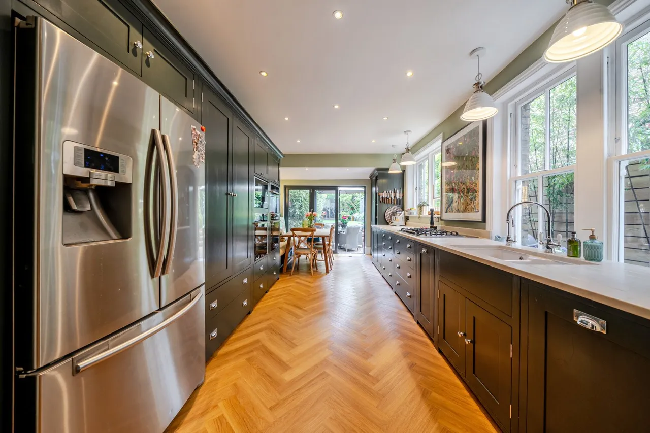 Boyne Road, SE13, photo 23