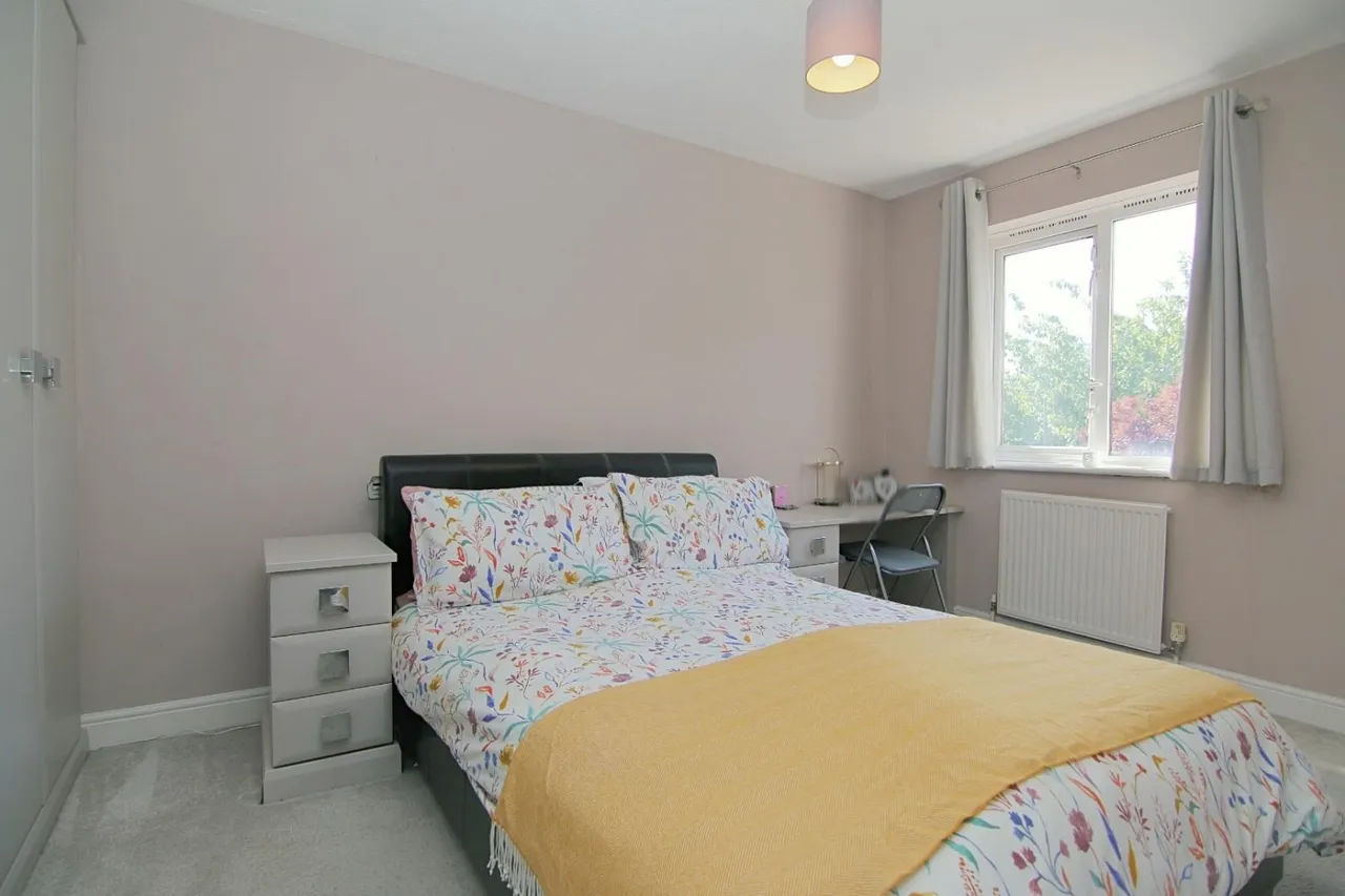Ambleside Gardens, Pudsey, LS28, photo 12