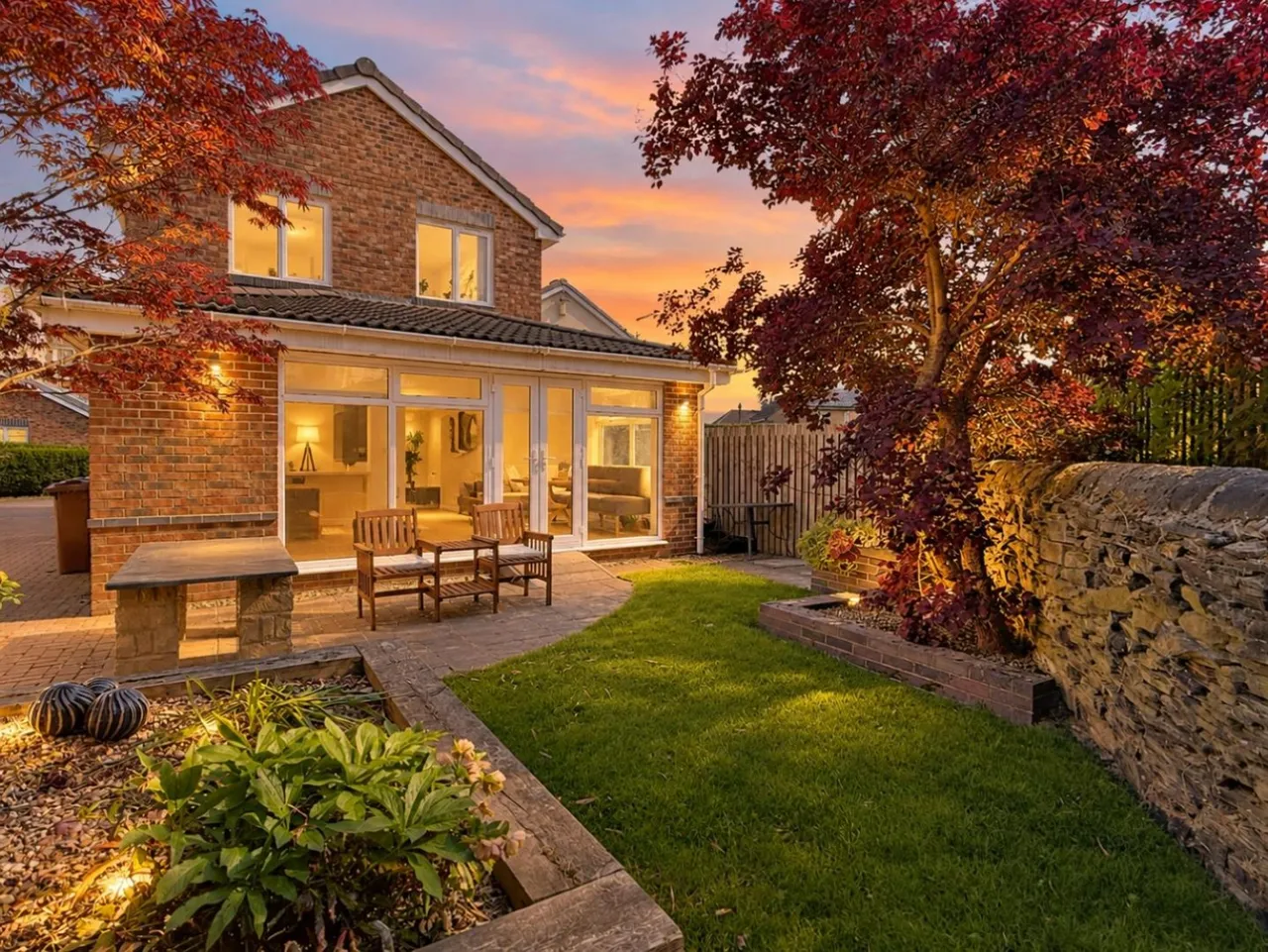 Ambleside Gardens, Pudsey, LS28, photo 2