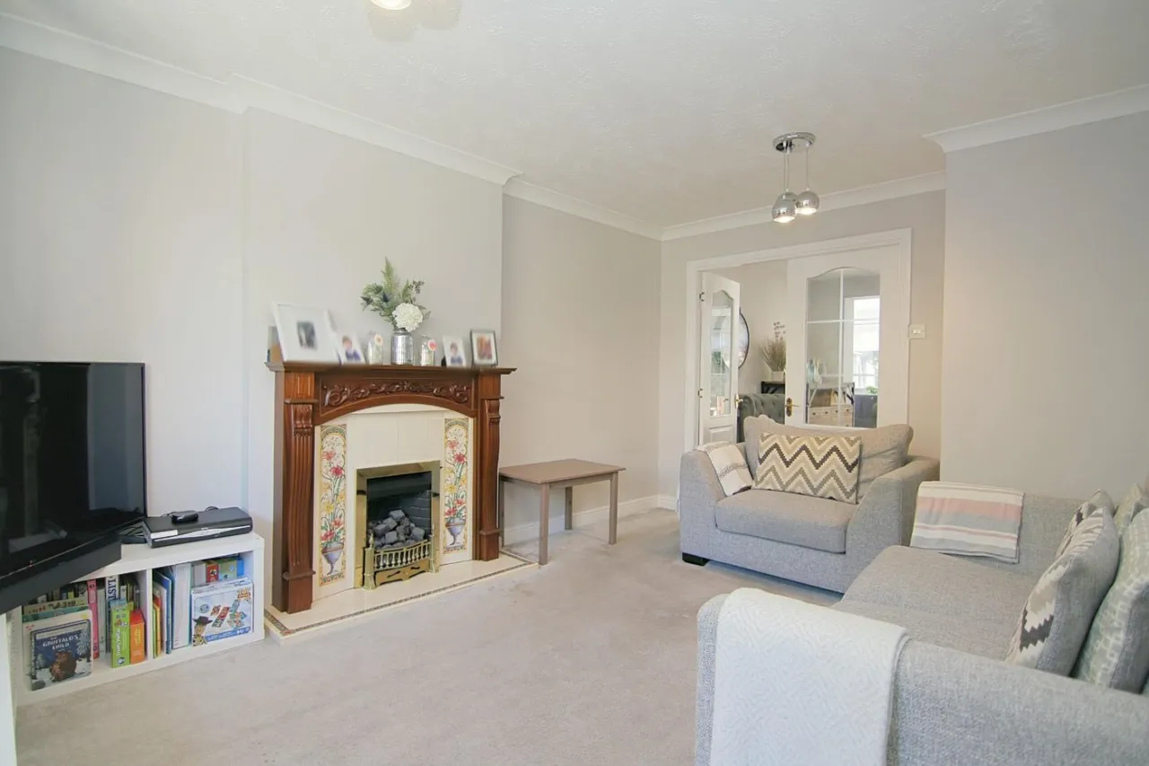 Ambleside Gardens, Pudsey, LS28, photo 5