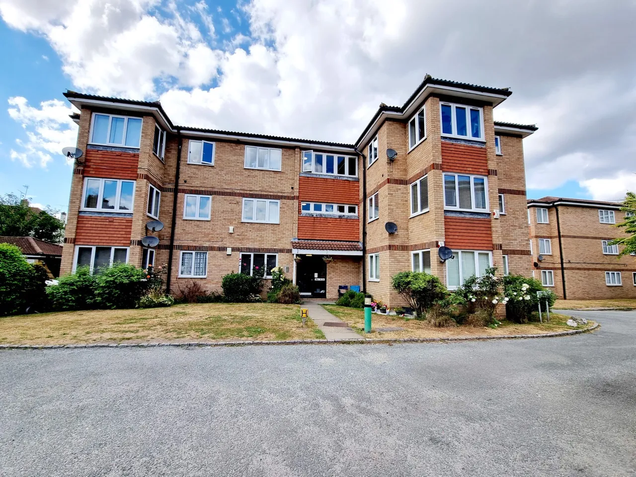 Pinecroft Court, Welling, Kent, DA16, photo 8